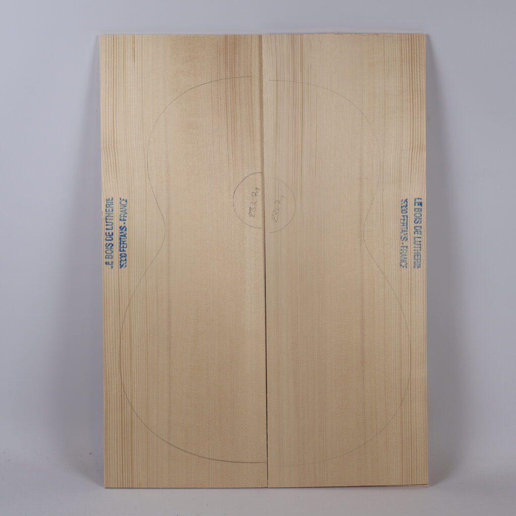 Table guitare classique épicéa 1B  23K71